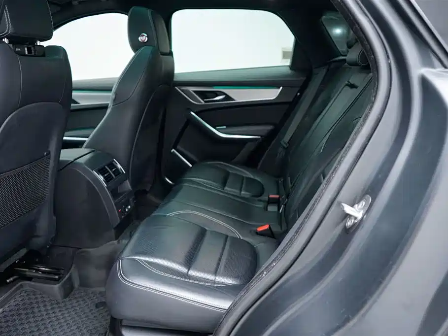 Jaguar F-Pace 2021 250PS R-Dynamic SE