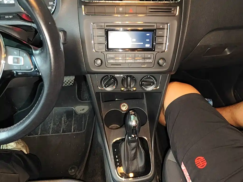 Volkswagen Polo — миниатюра 14