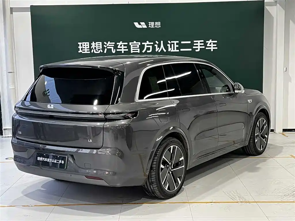 Li Auto L8 2025 Ultra