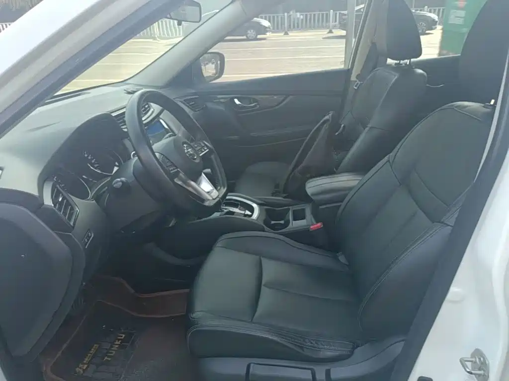 Nissan X-Trail — миниатюра 15