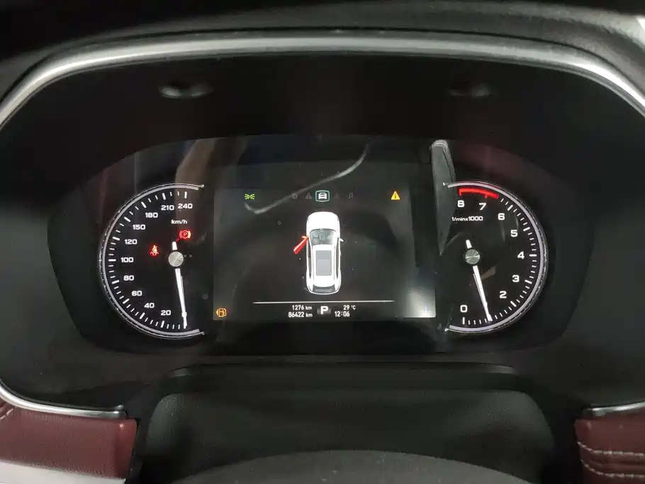 Roewe RX5 — миниатюра 14