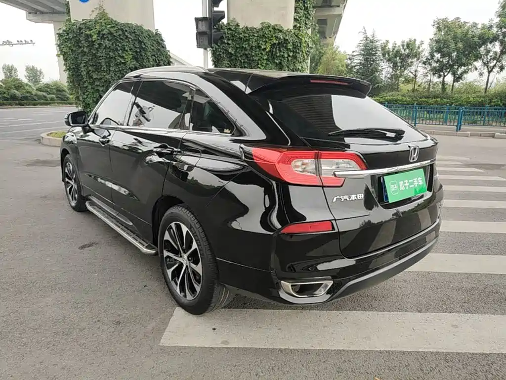 Honda Avancier — миниатюра 5