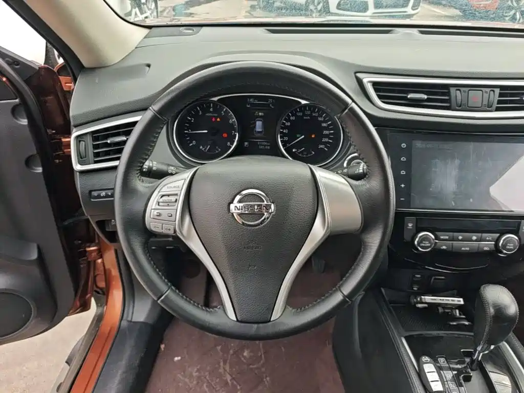 Nissan X-Trail — миниатюра 11