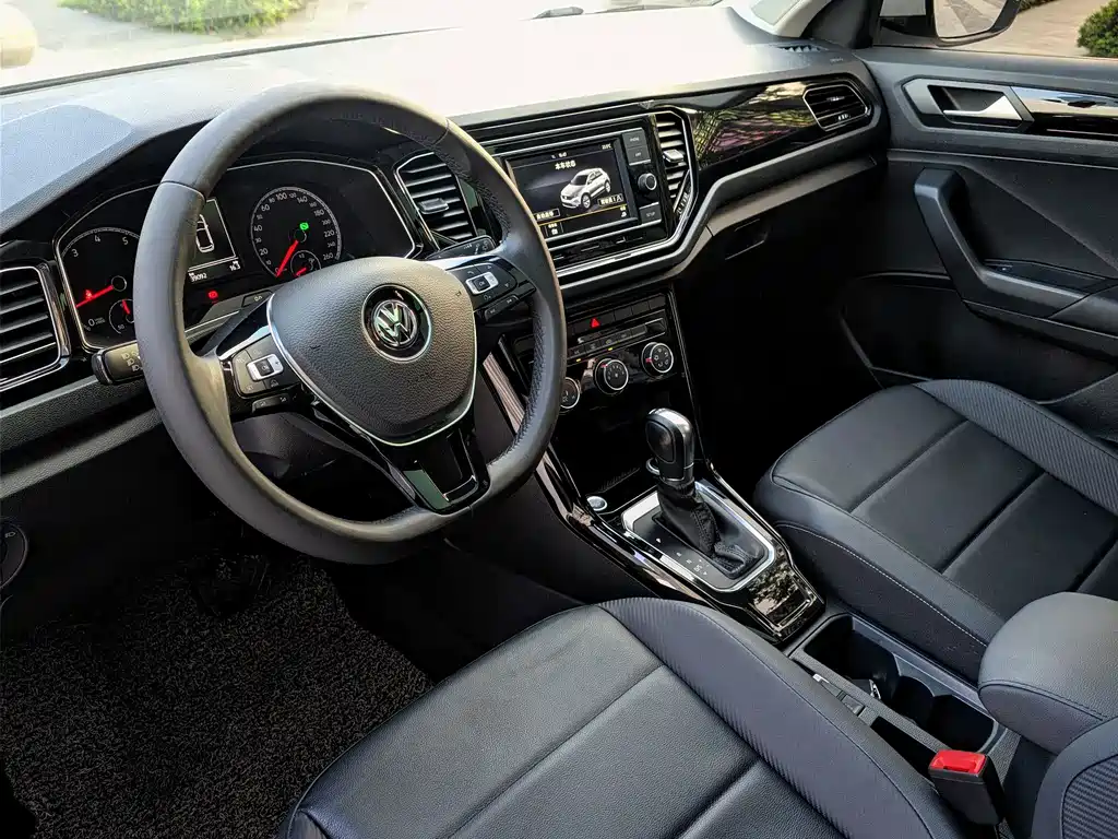 Volkswagen T-Roc — миниатюра 5
