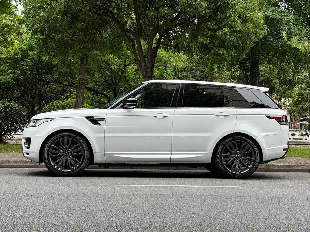 Land Rover Sport — миниатюра 7