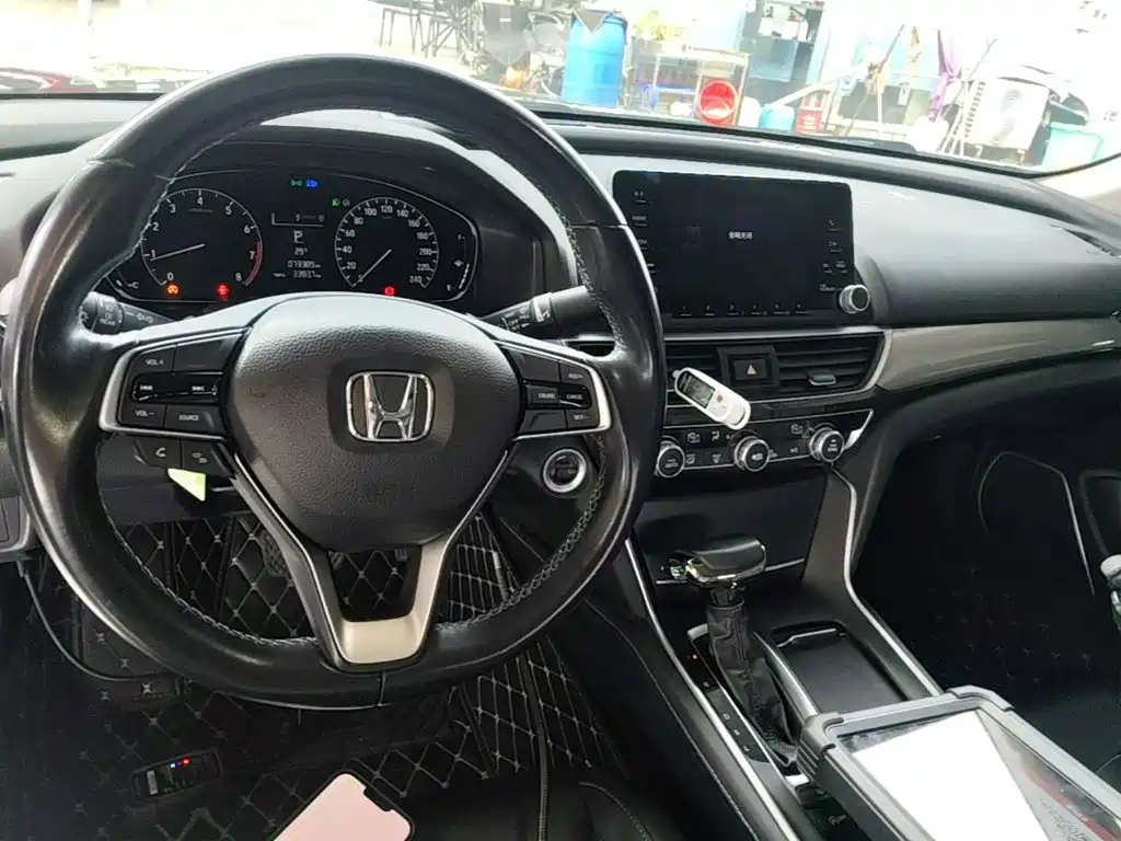 Honda Inspire — миниатюра 10