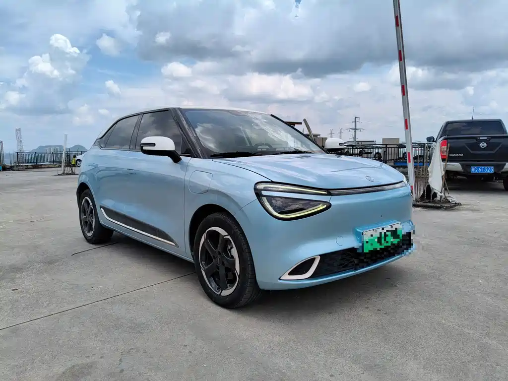 eπ Nano 01