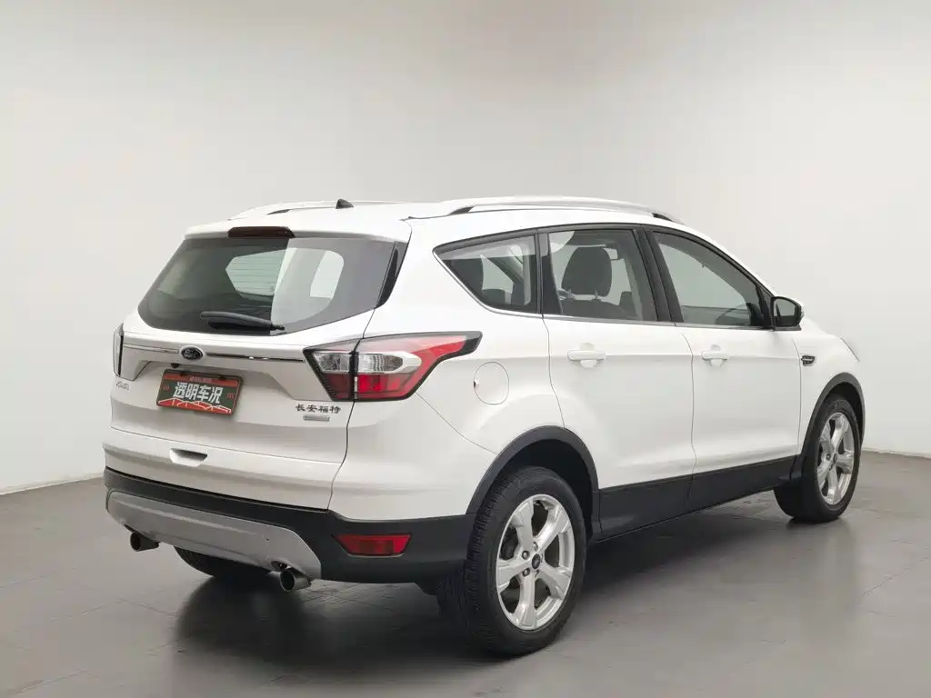 Ford Kuga — миниатюра 2