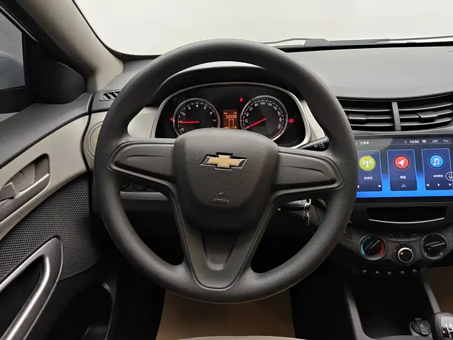 Chevrolet Sail — миниатюра 15