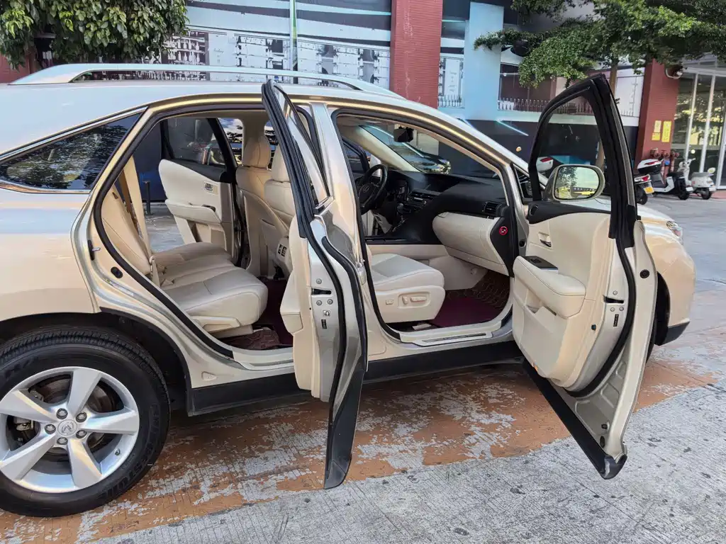 Lexus RX Classic — миниатюра 16