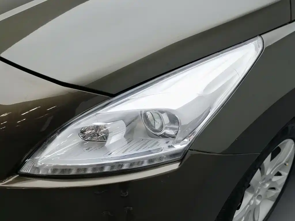 Peugeot 3008 — миниатюра 7