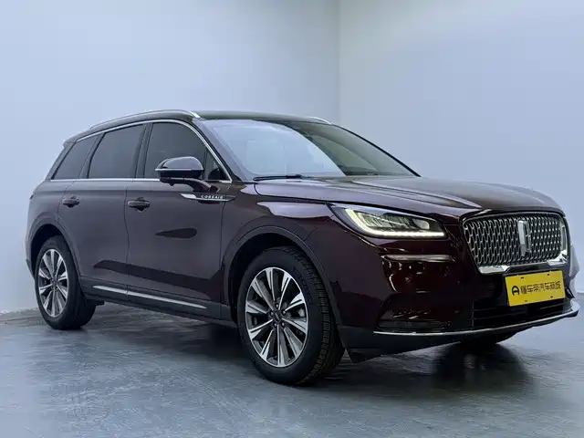 Lincoln Corsair — миниатюра 4