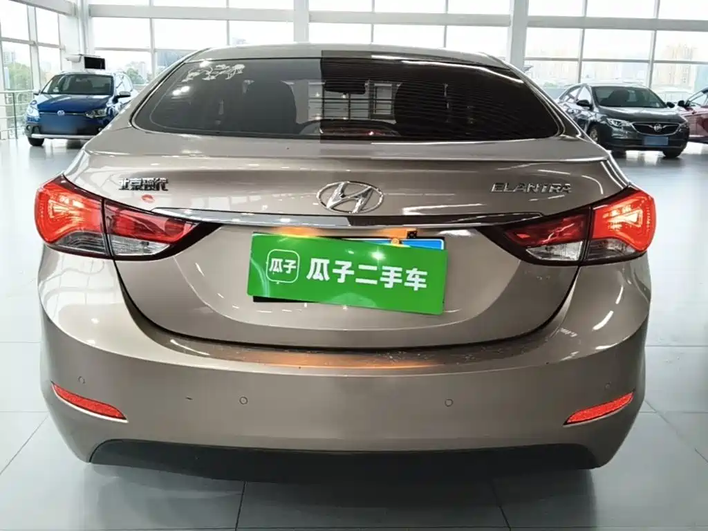 Hyundai Elantra Langdong — миниатюра 6
