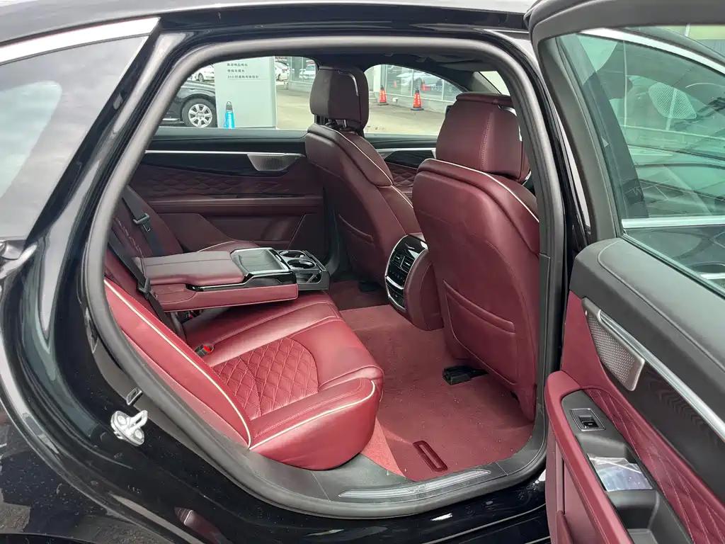 Cadillac CT6 — миниатюра 17