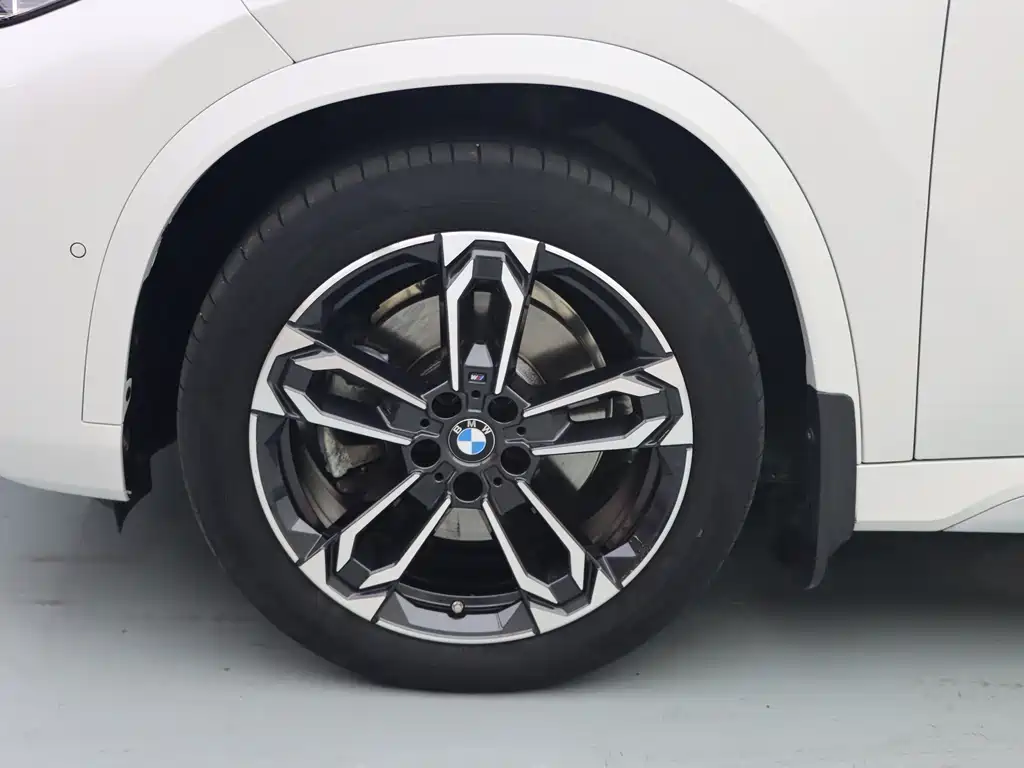 BMW X1 — миниатюра 4