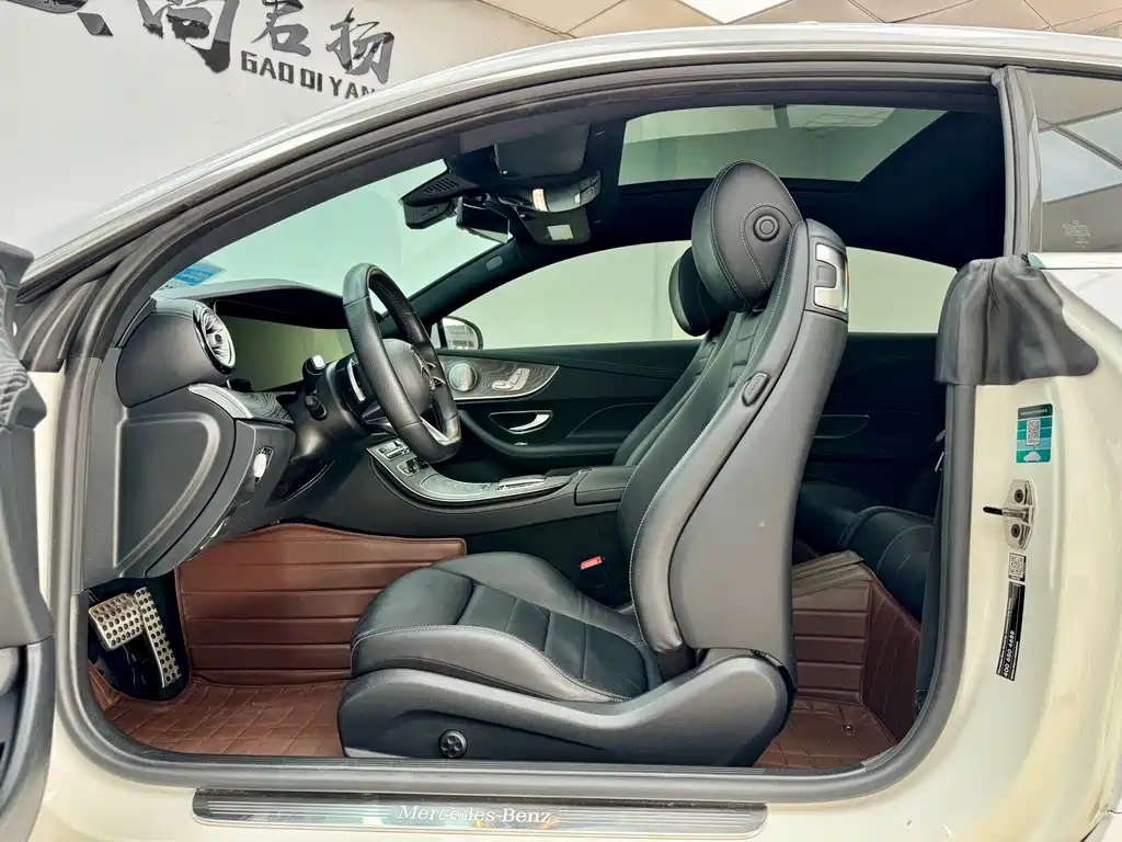 Mercedes-Benz E-Class (Import) — миниатюра 5