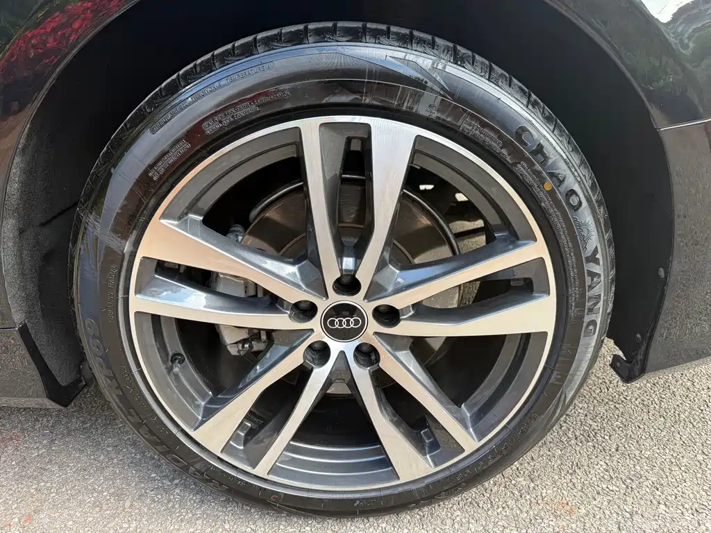 Audi A6L — миниатюра 6