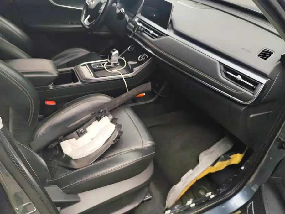 Chery Tiggo 8 — миниатюра 8