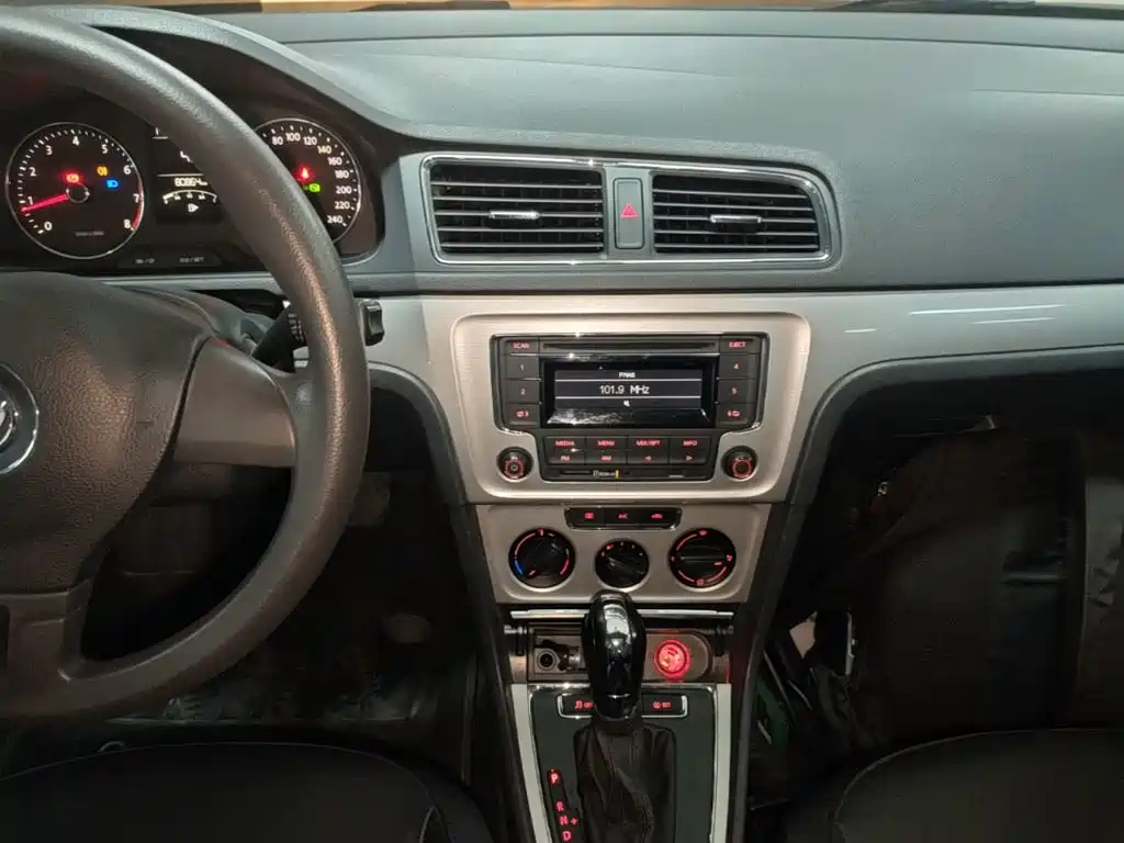 Volkswagen Gran Lavida — миниатюра 13