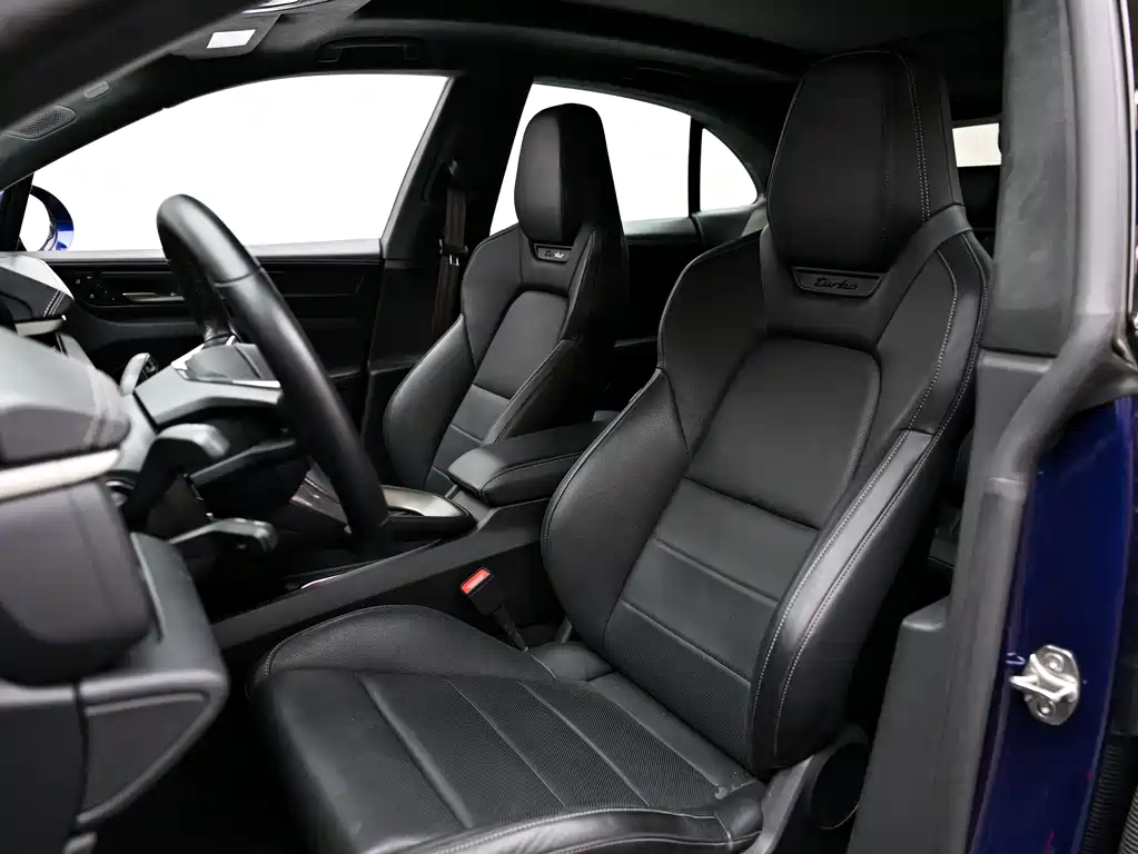 PORSCHE MACAN NEW ENERGY