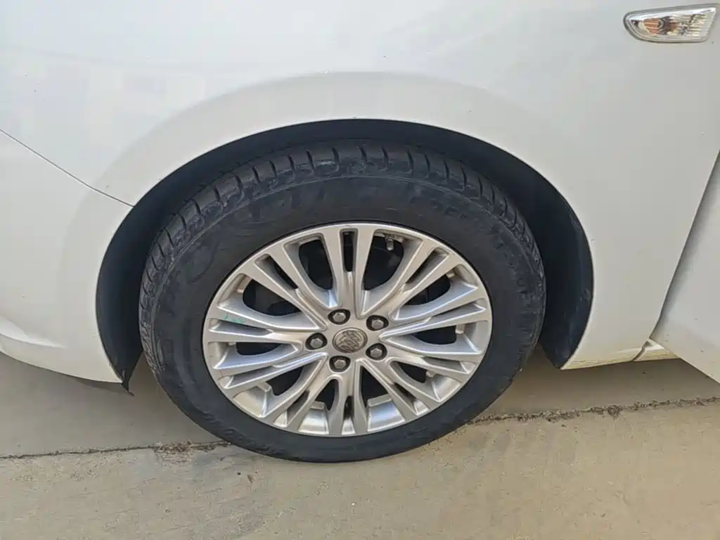 Buick Excelle — миниатюра 23