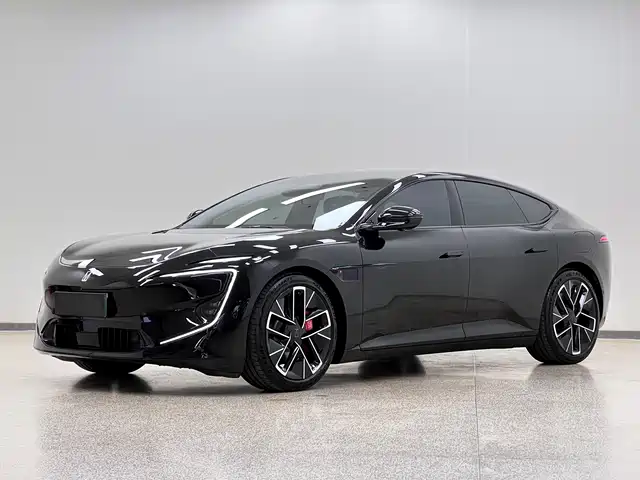 2025 Avatr 12