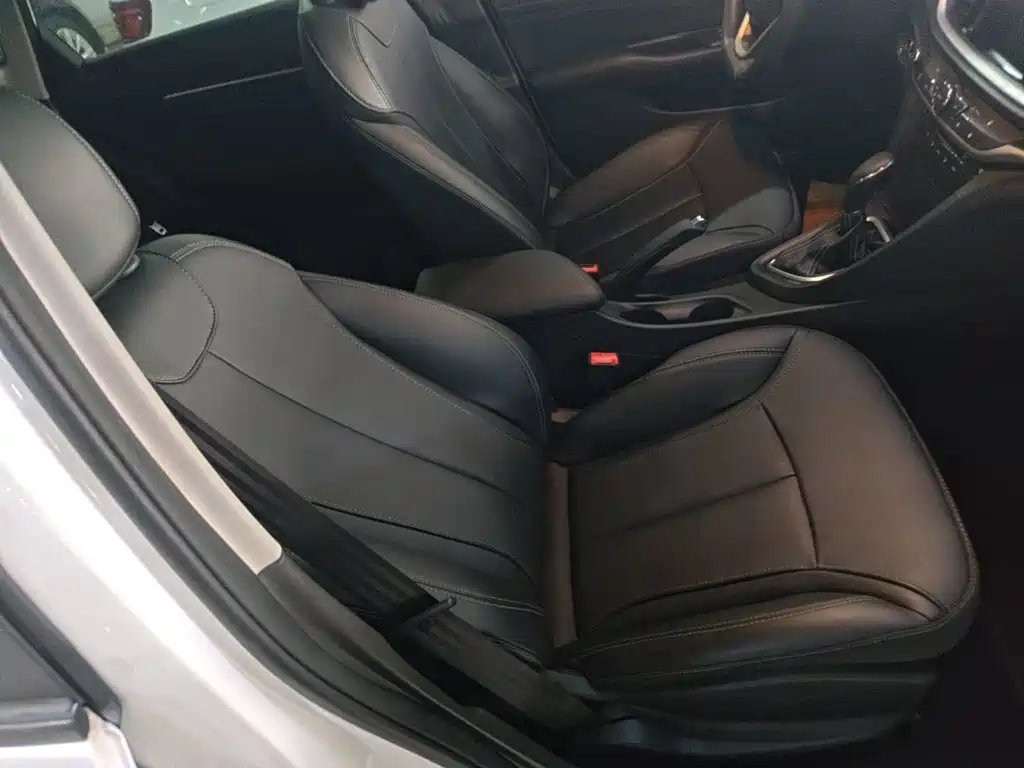 Buick Excelle — миниатюра 25