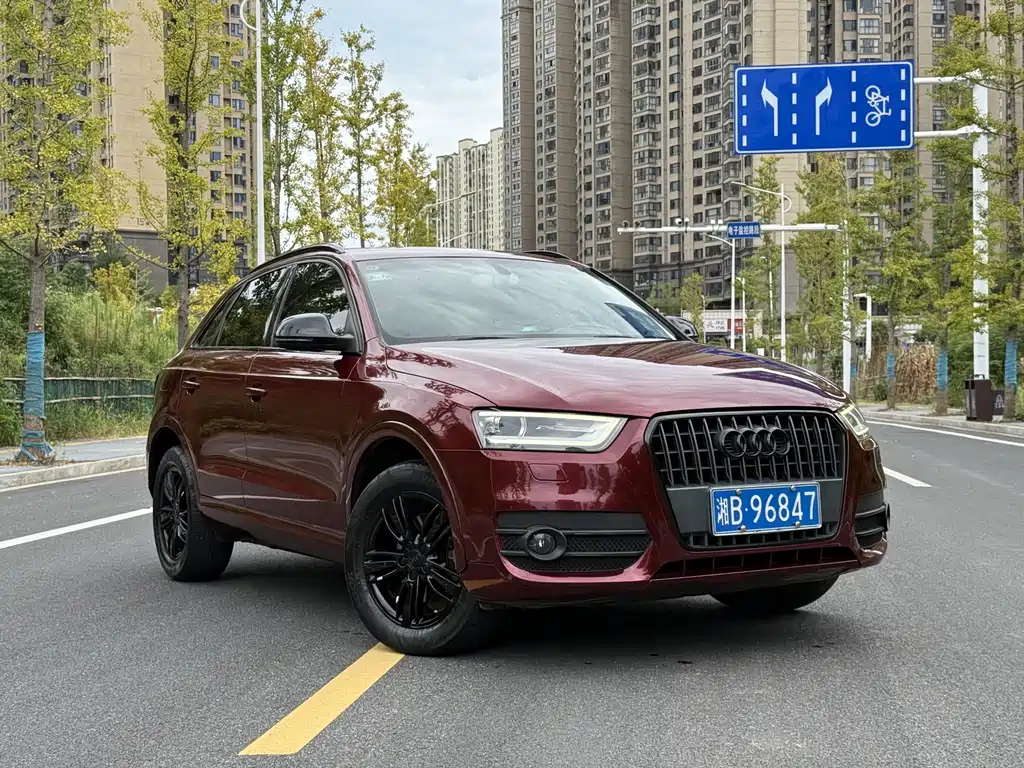 Audi Q3 2014