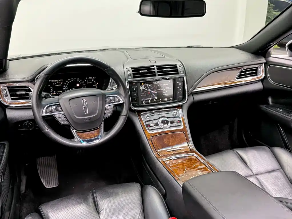 Lincoln Continental — миниатюра 10
