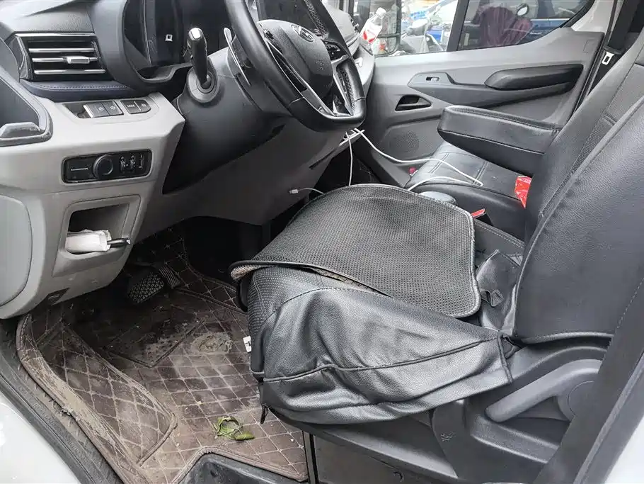 SAIC MAXUS XINTU V90