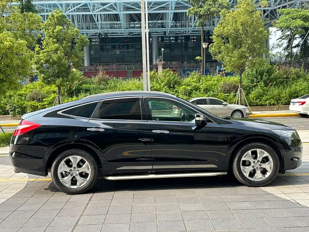 Honda Crosstour — миниатюра 5