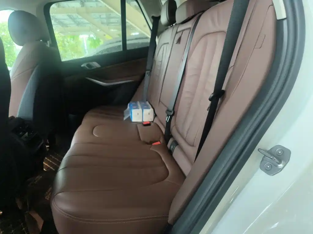 BMW X5 (Import) — миниатюра 15