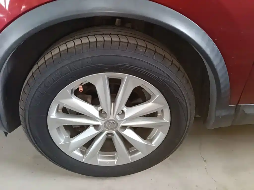 Nissan Qashqai — миниатюра 23