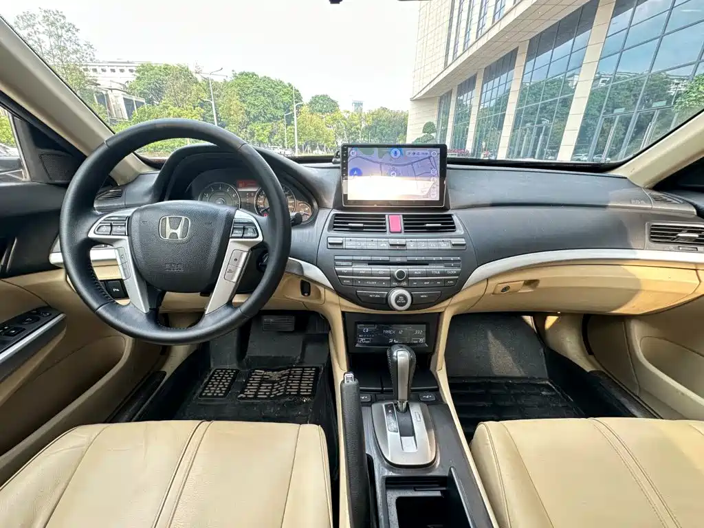 Honda Crosstour — миниатюра 12