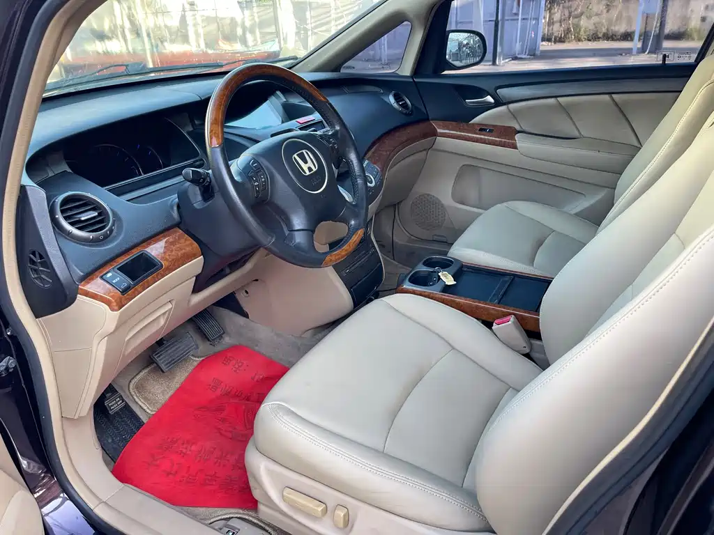 Honda Odyssey — миниатюра 9