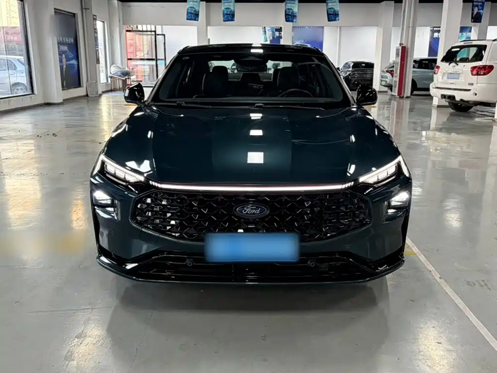 Ford Mondeo — миниатюра 8