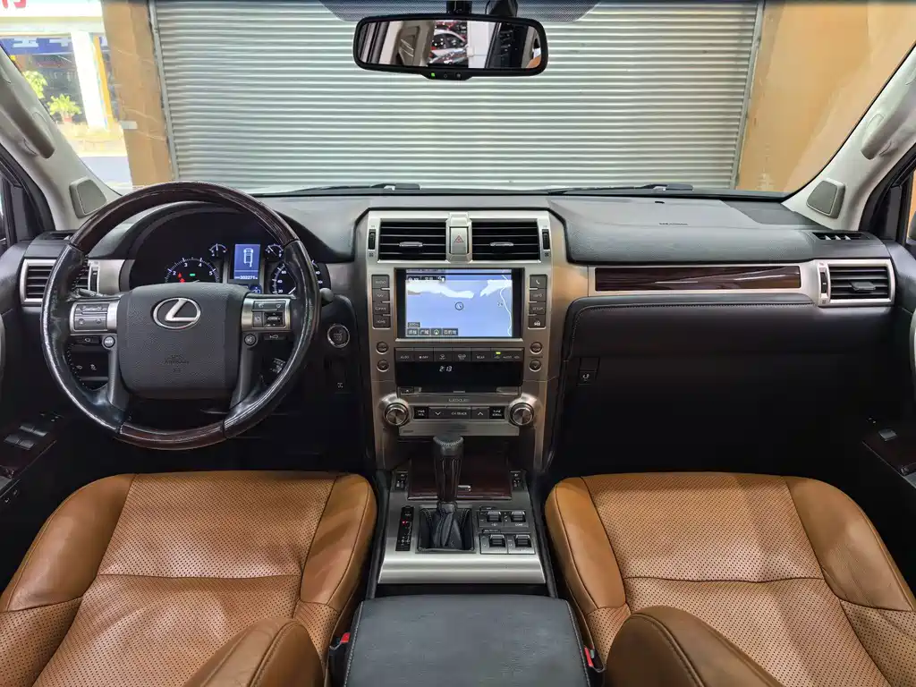 Lexus GX — миниатюра 18