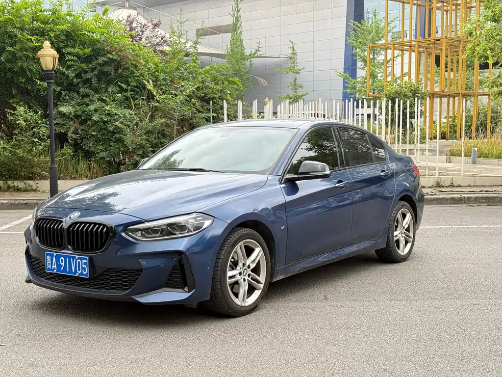 BMW 1 Series 2022