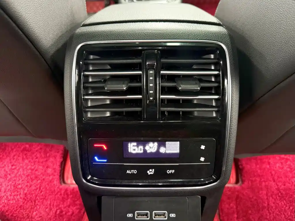 Volkswagen CC — миниатюра 17
