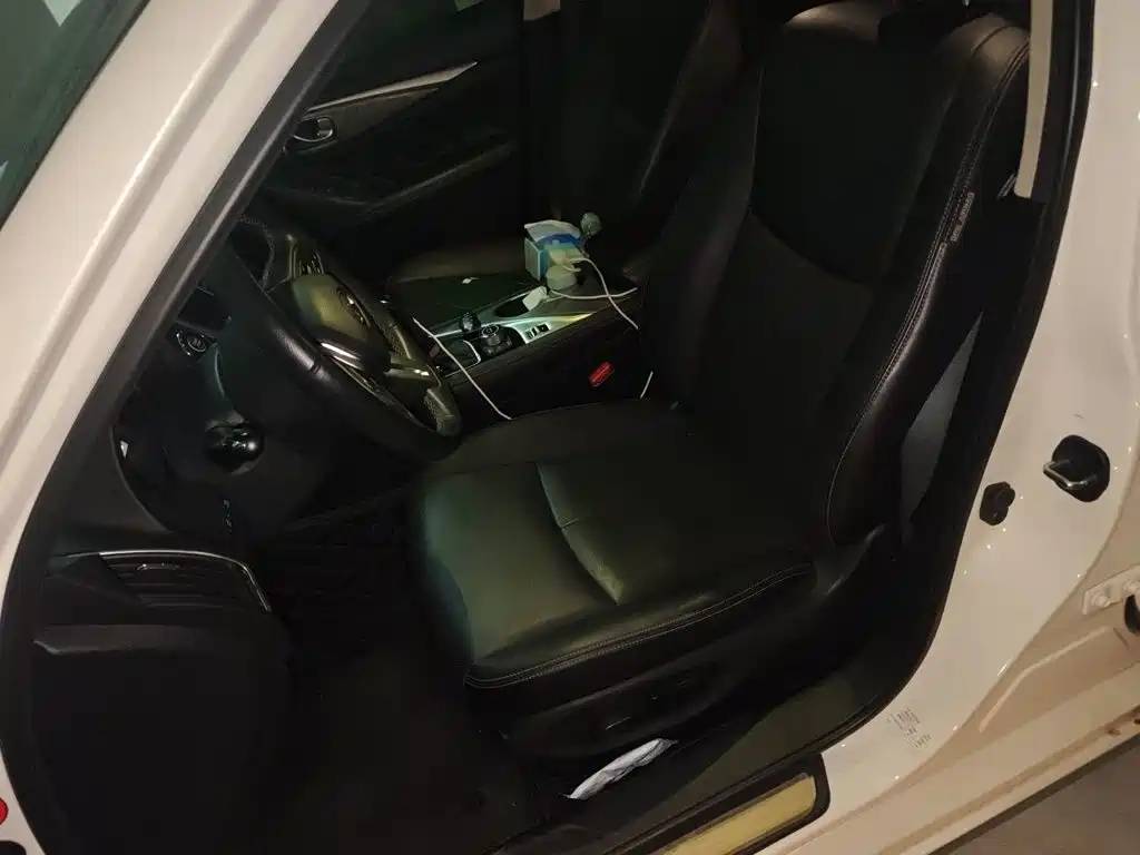 Infiniti Q50L — миниатюра 8