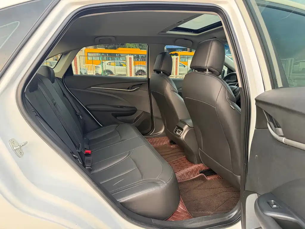 Buick Excelle — миниатюра 20