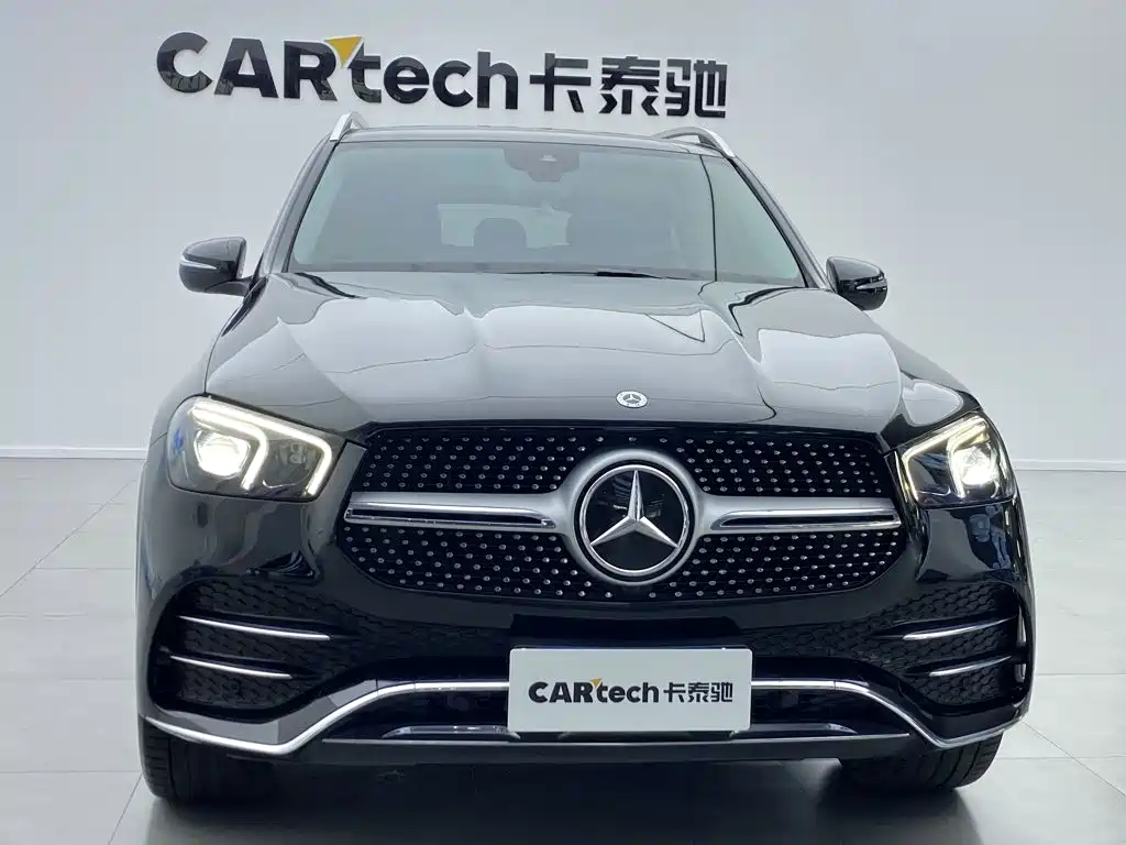 Mercedes-Benz GLE (Import) — миниатюра 10