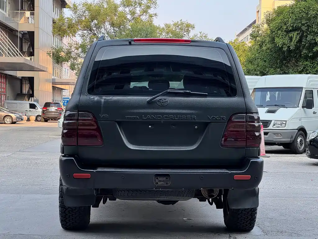 Toyota Land Cruiser — миниатюра 7