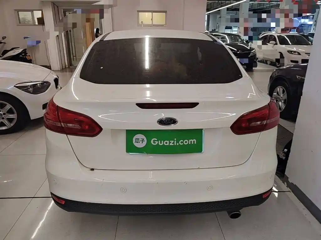 Ford Focus — миниатюра 6