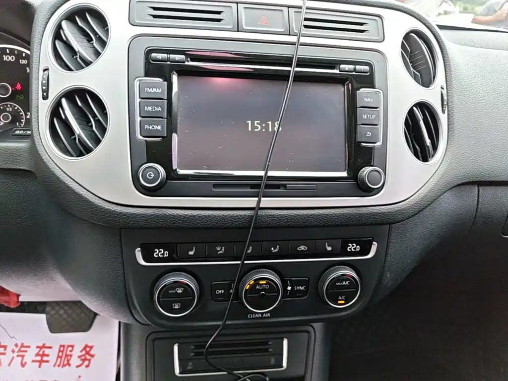 Volkswagen Tiguan — миниатюра 13