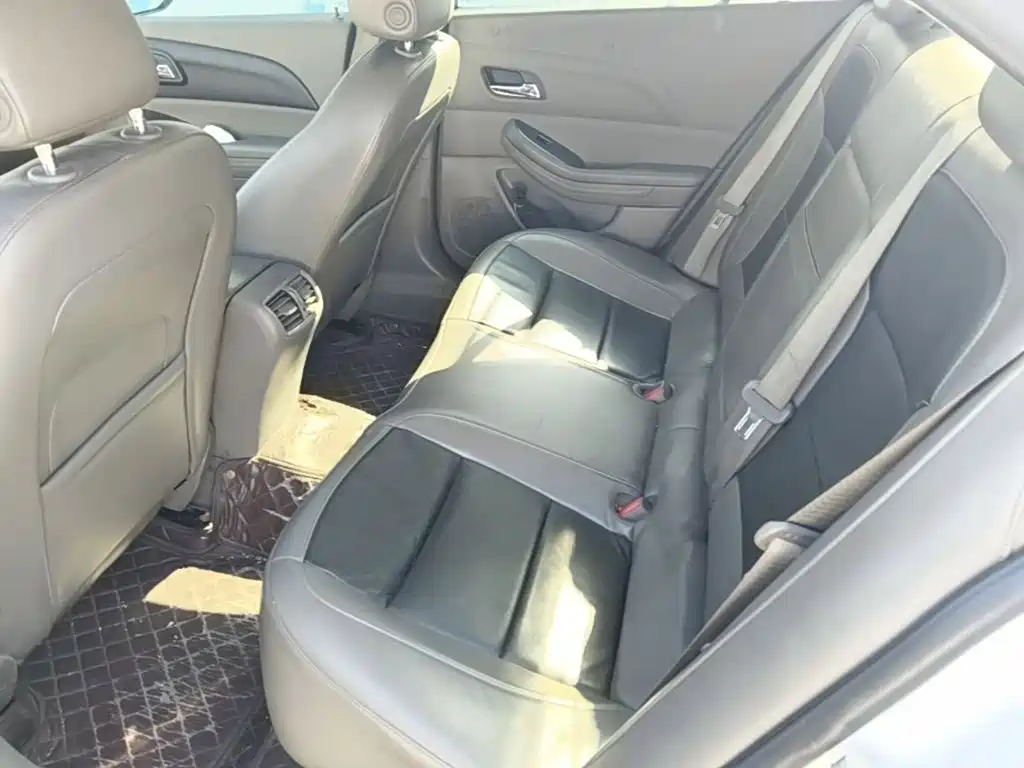 Chevrolet Malibu — миниатюра 22