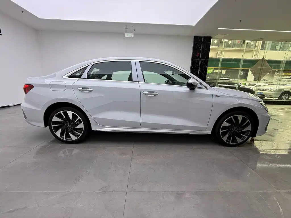 Audi A3 — миниатюра 6