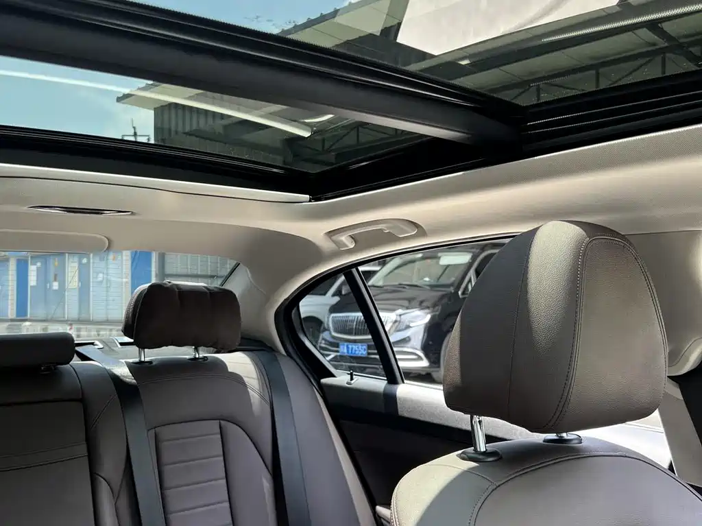BMW 3 Series — миниатюра 11