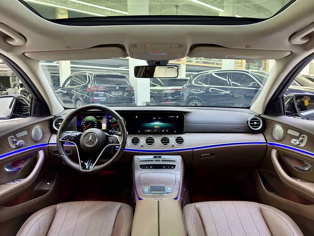 MERCEDES-BENZ E CLASS