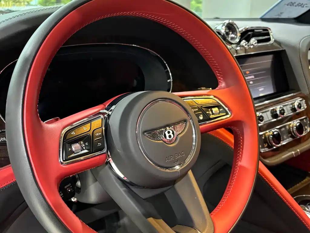Bentley Bentayga 2024 4.0T V8